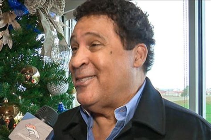 
Who Is Greg Gumbel’s Wife And The Mother Of His Daughter Marcy Gumbel?
